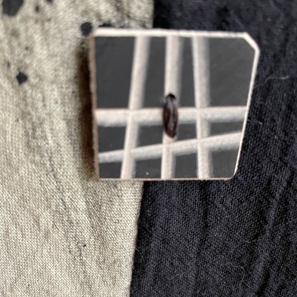 PRICE DROP! Lightweight, flowing  vintage tunic top from designer Lee Andersen - Picture 9 of 15